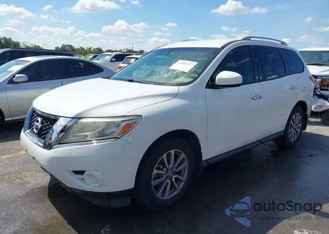 2015 Nissan Pathfinder S from USA, damaged, VIN 5N1AR2MN5FC716116